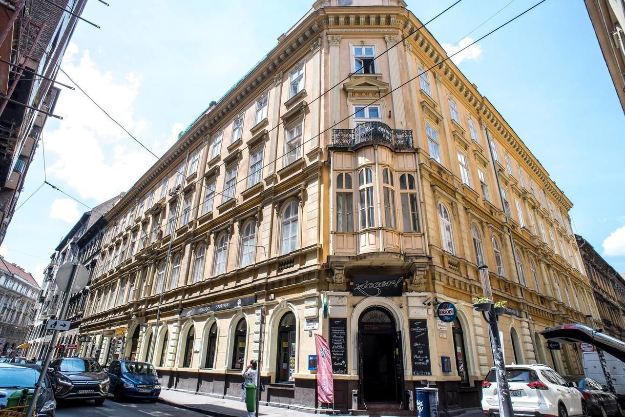 Central New Home With 3 Bedrooms, A/C And Balcony Budapest Exteriör bild