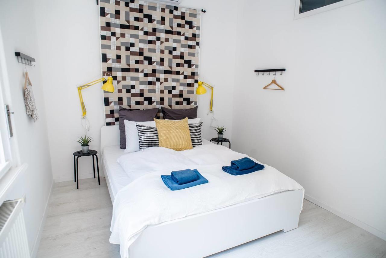 Central New Home With 3 Bedrooms, A/C And Balcony Budapest Exteriör bild