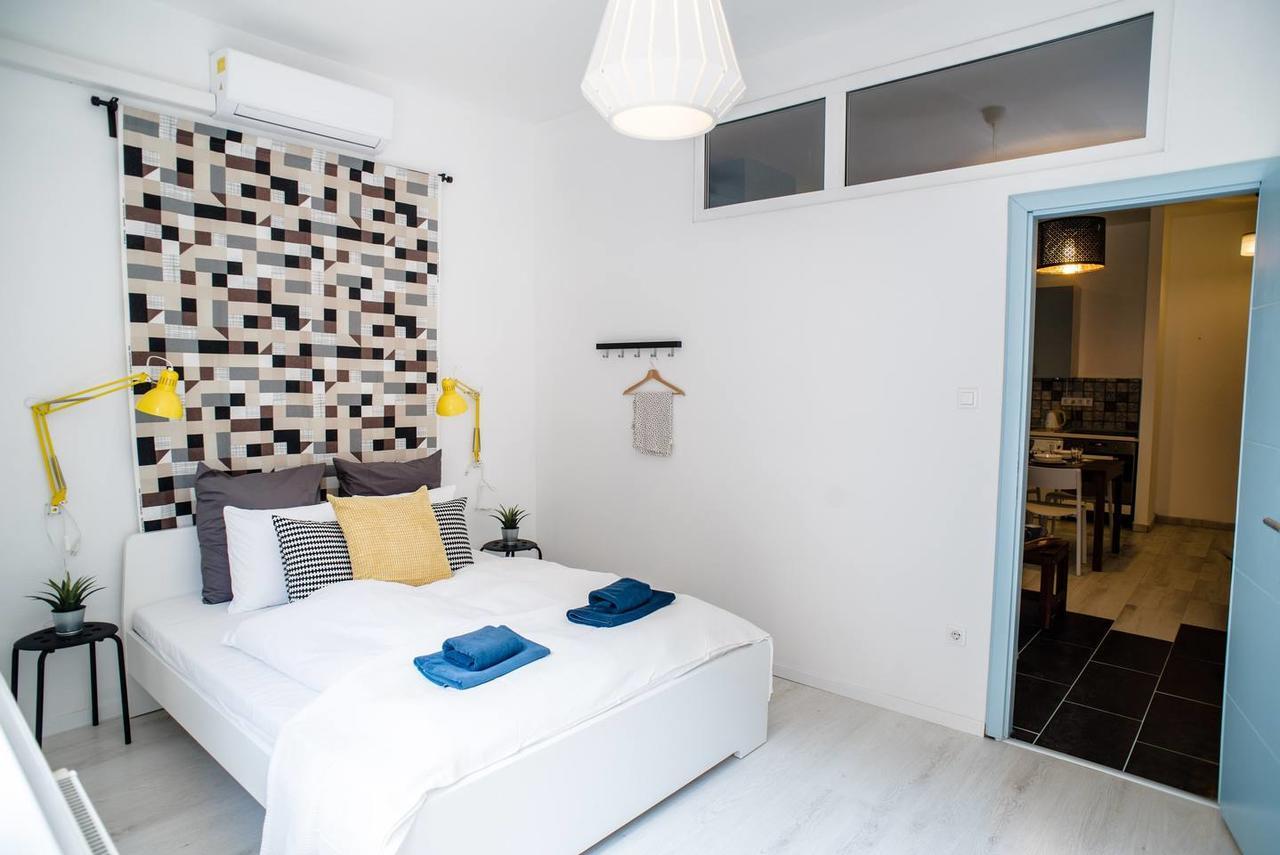 Central New Home With 3 Bedrooms, A/C And Balcony Budapest Exteriör bild